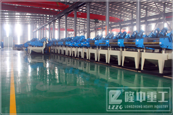 隆中<a href=http://www.dianpos.com.cn/tags/xishahuishouji target=_blank class=infotextkey><a href=//tags/xishahuishouji target=_blank class=infotextkey>細(xì)沙回收機</a></a>廠照片05.jpg