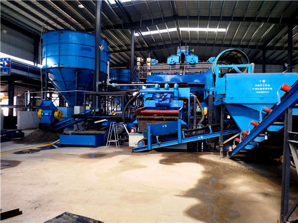 隆中洗沙機(jī)<a href=http://www.dianpos.com.cn/tags/xishahuishouji target=_blank class=infotextkey><a href=//tags/xishahuishouji target=_blank class=infotextkey>細(xì)沙回收機(jī)</a></a>04.jpg