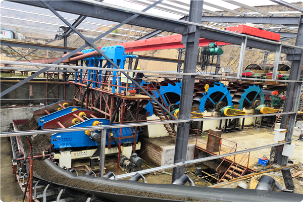 <a href=http://www.dianpos.com.cn/tags/xishaji target=_blank class=infotextkey><a href=//tags/xishaji target=_blank class=infotextkey>洗砂機</a></a>-洗砂生產(chǎn)線現(xiàn)場圖44.jpg