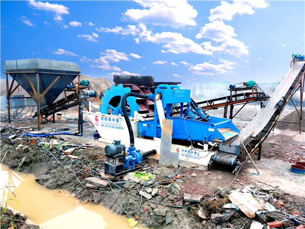 隆中洗沙機(jī)<a href=http://www.dianpos.com.cn/tags/xishahuishouji target=_blank class=infotextkey><a href=//tags/xishahuishouji target=_blank class=infotextkey>細(xì)沙回收機(jī)</a></a>07.jpg